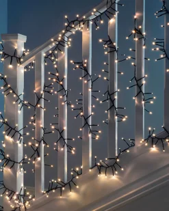 WeRChristmas 400 Chasing Cluster Light String, Warm White^ Cluster Lights