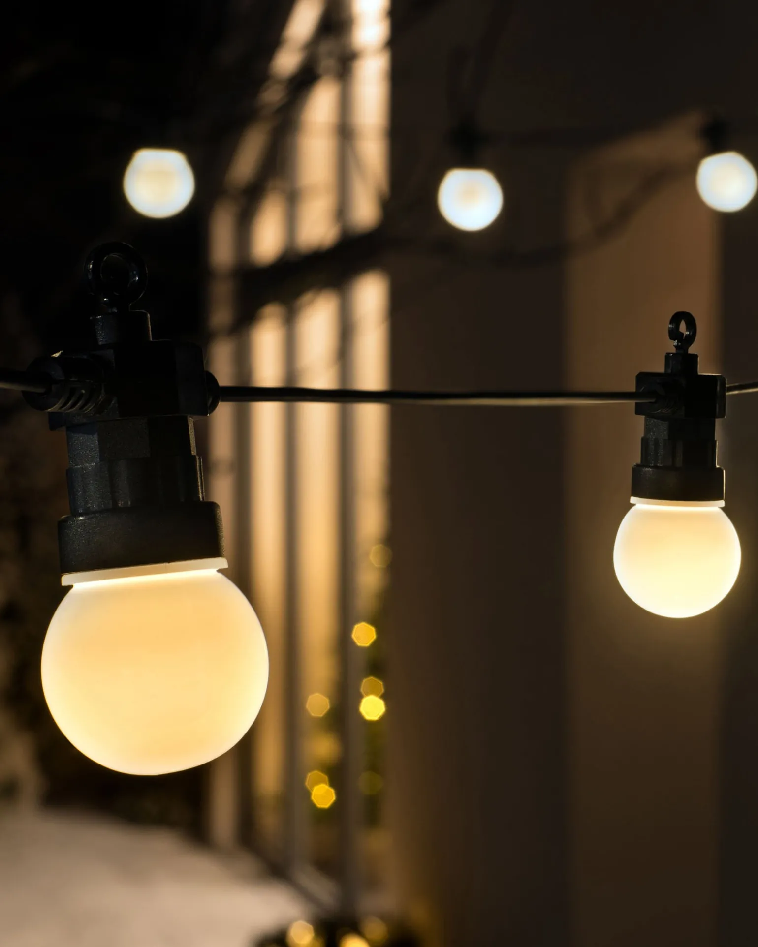 WeRChristmas 20 LED Connectable Matt Festoon Light String, Warm White, 7.7 M^ Festoon Lights|Connectable Lights