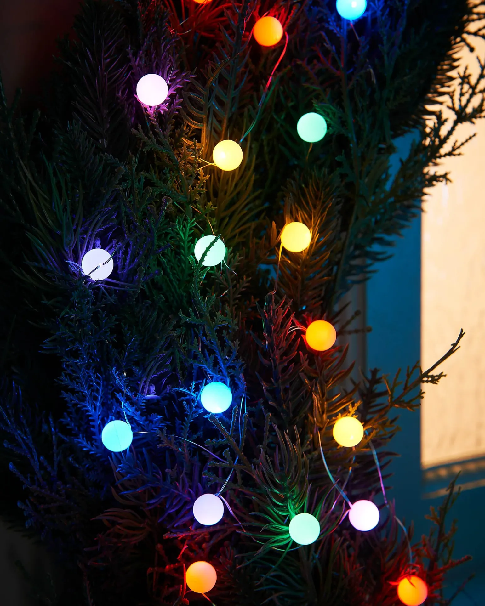 WeRChristmas 80 Pastel Multi-Coloured Micro LED Berry Lights, 6 M^ Fairy Lights|Tree Lights