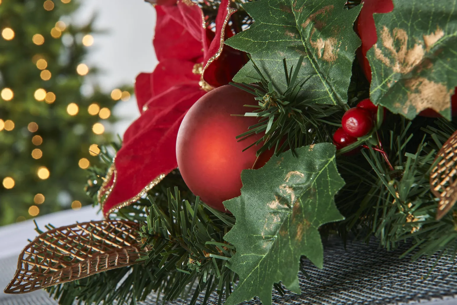 WeRChristmas 3 Pillar Decorated Garland Candle Holder, Red, 76 Cm^ Table Decorations|Candle Holder Garlands