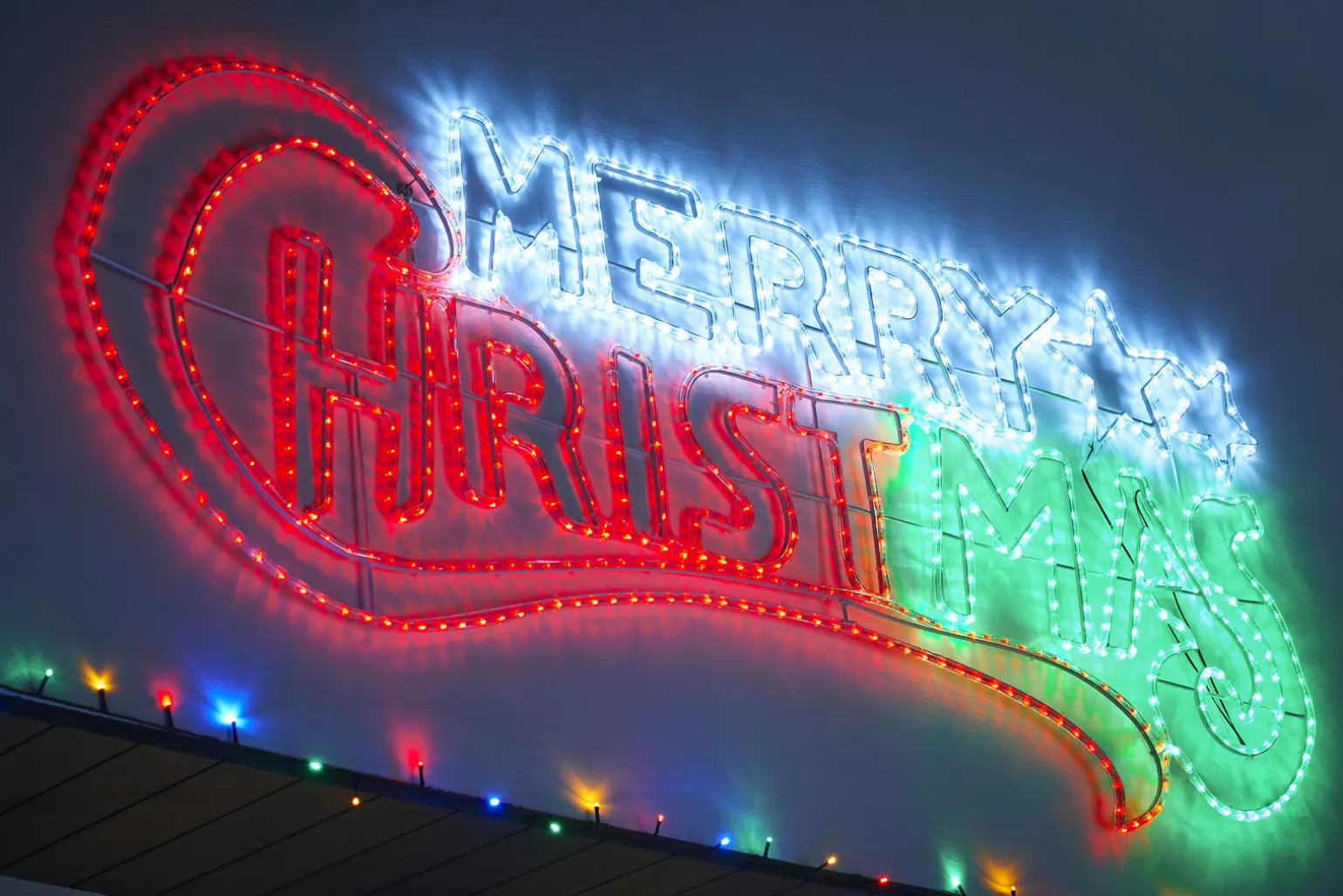 WeRChristmas Animated Merry Christmas Rope Light Silhouette, 185 Cm^ Festive Star, Snowflake & Sign Lights