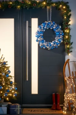 WeRChristmas Antarctica Bauble Wreath, 60 Cm^ Bauble Wreaths