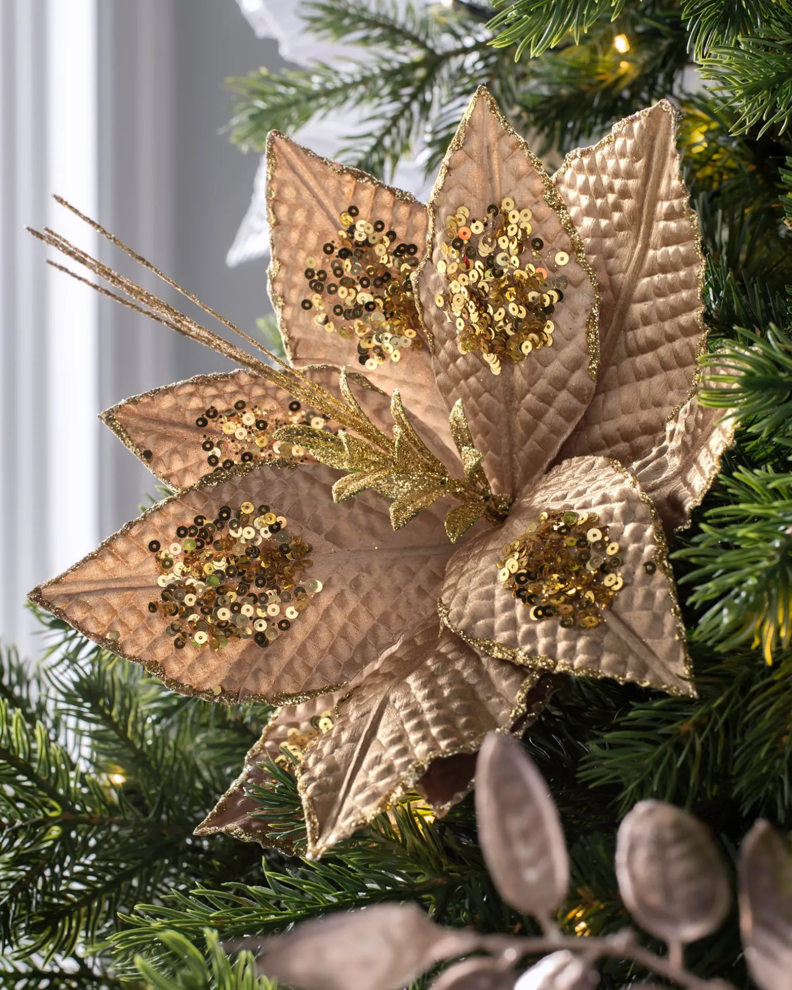 WeRChristmas Artificial Poinsettia Flower, Gold, 30 Cm^ Flowers & Foliage|Flowers & Foliage