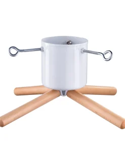 WeRChristmas Christmas Tree Stand With Water Tank For 7 Ft And Under, 46 Cm^ Stands