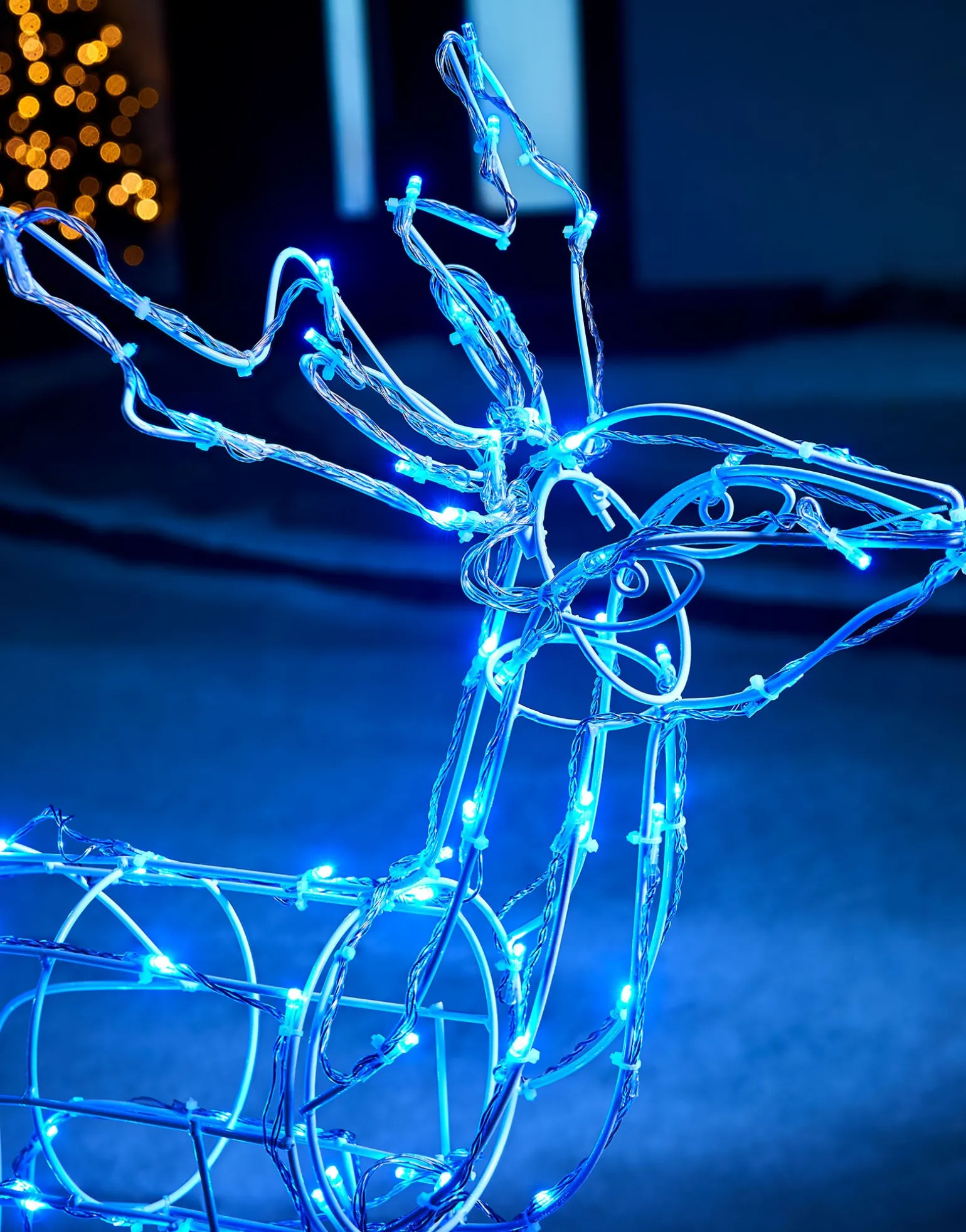 WeRChristmas 3D Twinkling Standing Reindeer Silhouette, Blue, 78 Cm^ Outdoor Lighted Reindeer