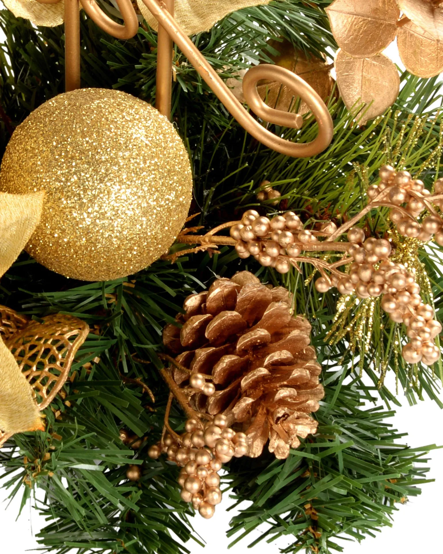 WeRChristmas Decorated Table Centre Piece Candle Holder - Cream/ Gold, Single Pillar^ Table Decorations|Candle Holder Garlands