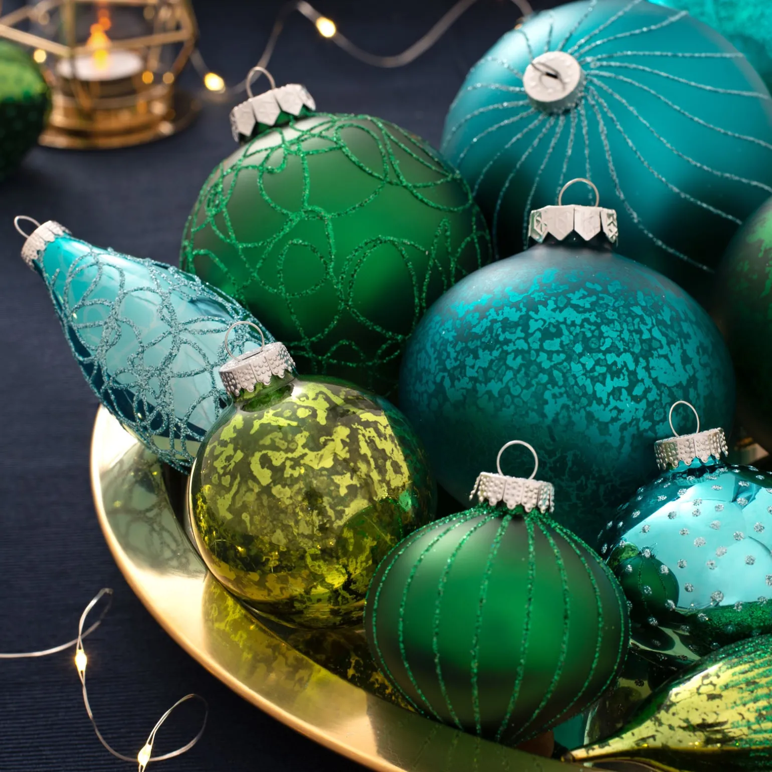 WeRChristmas Emerald Glass Baubles, 3 Pack, 13 Cm^ Glass Baubles