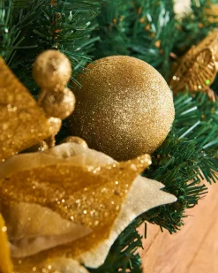 WeRChristmas Extra Thick Decorated Garland, Cream/Gold, 9 Ft^ Decorated Garlands