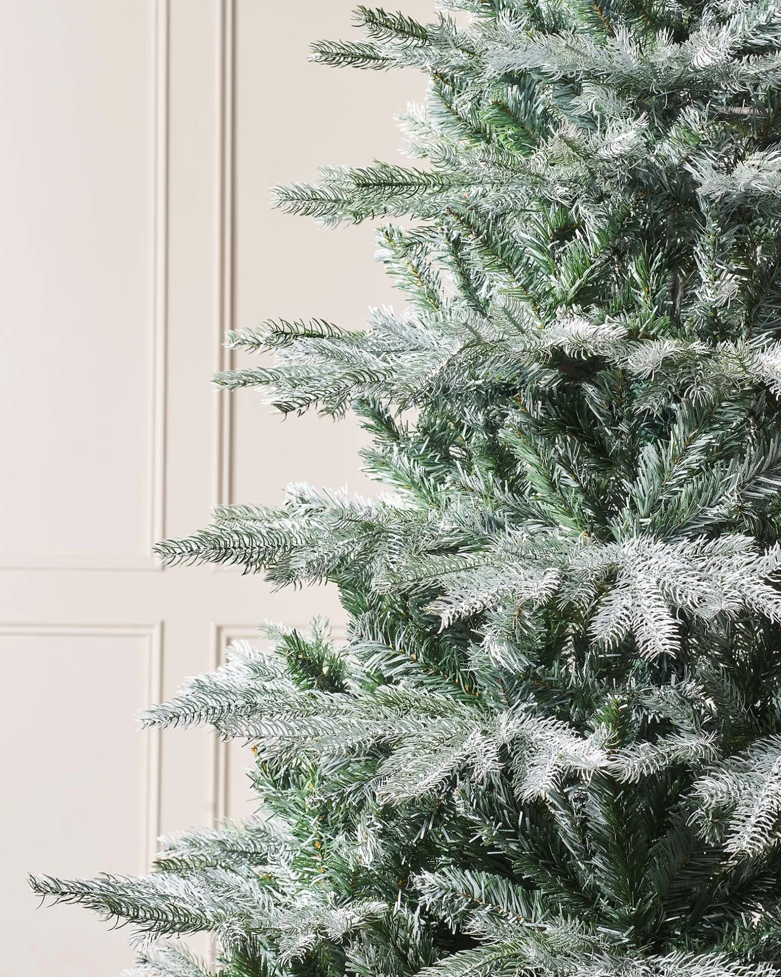 WeRChristmas Frosted Siberian Mixed Pine Christmas Tree, 6 Ft^ Budget Christmas Trees|Snow Flocked Christmas Trees