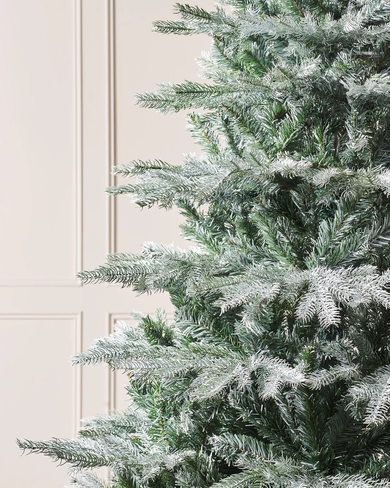 WeRChristmas Frosted Siberian Mixed Pine Christmas Tree, 7 Ft^ Snow Flocked Christmas Trees|Unlit Christmas Trees