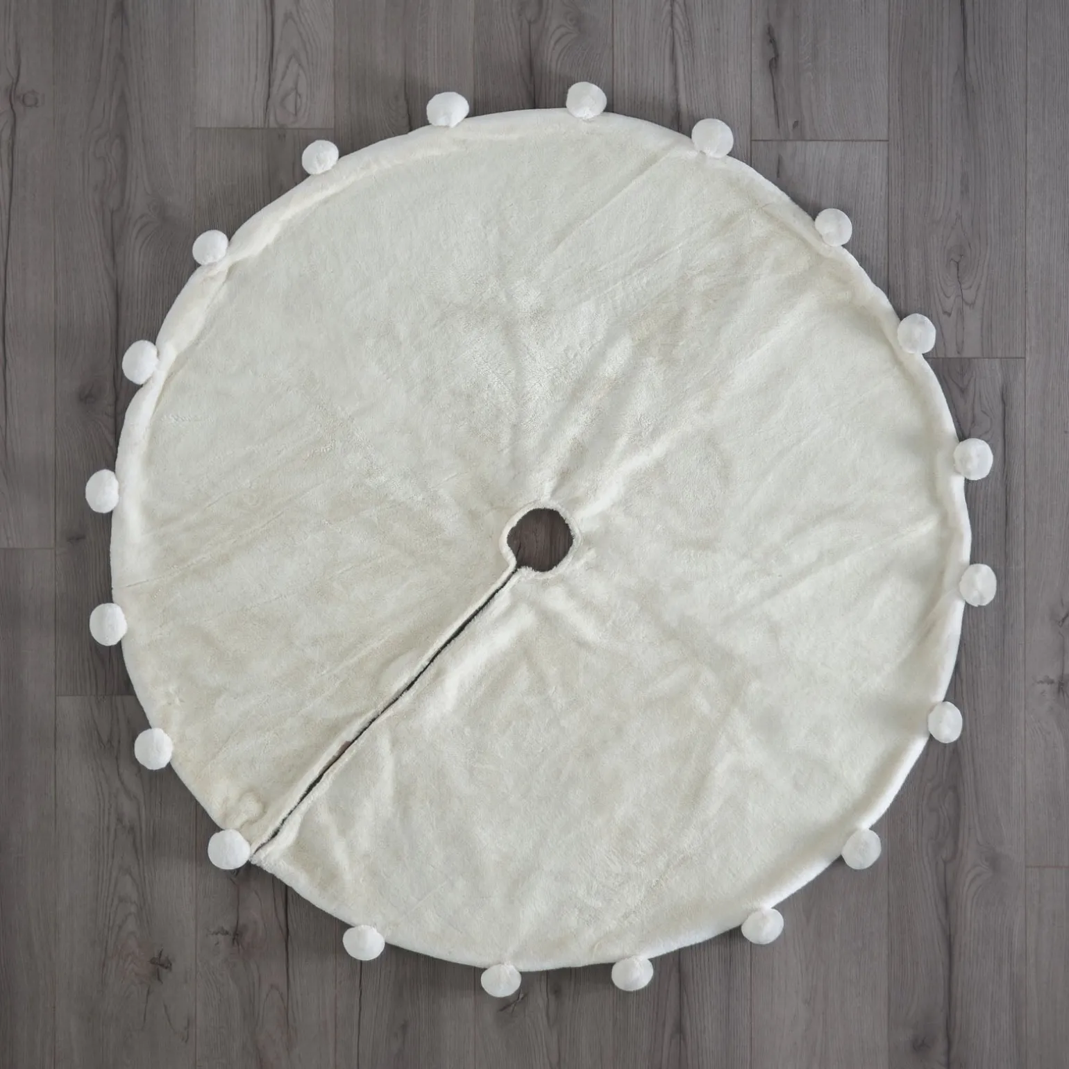 WeRChristmas Fur Pom Pom Tree Skirt, Cream, 120 Cm^ Skirts & Collars