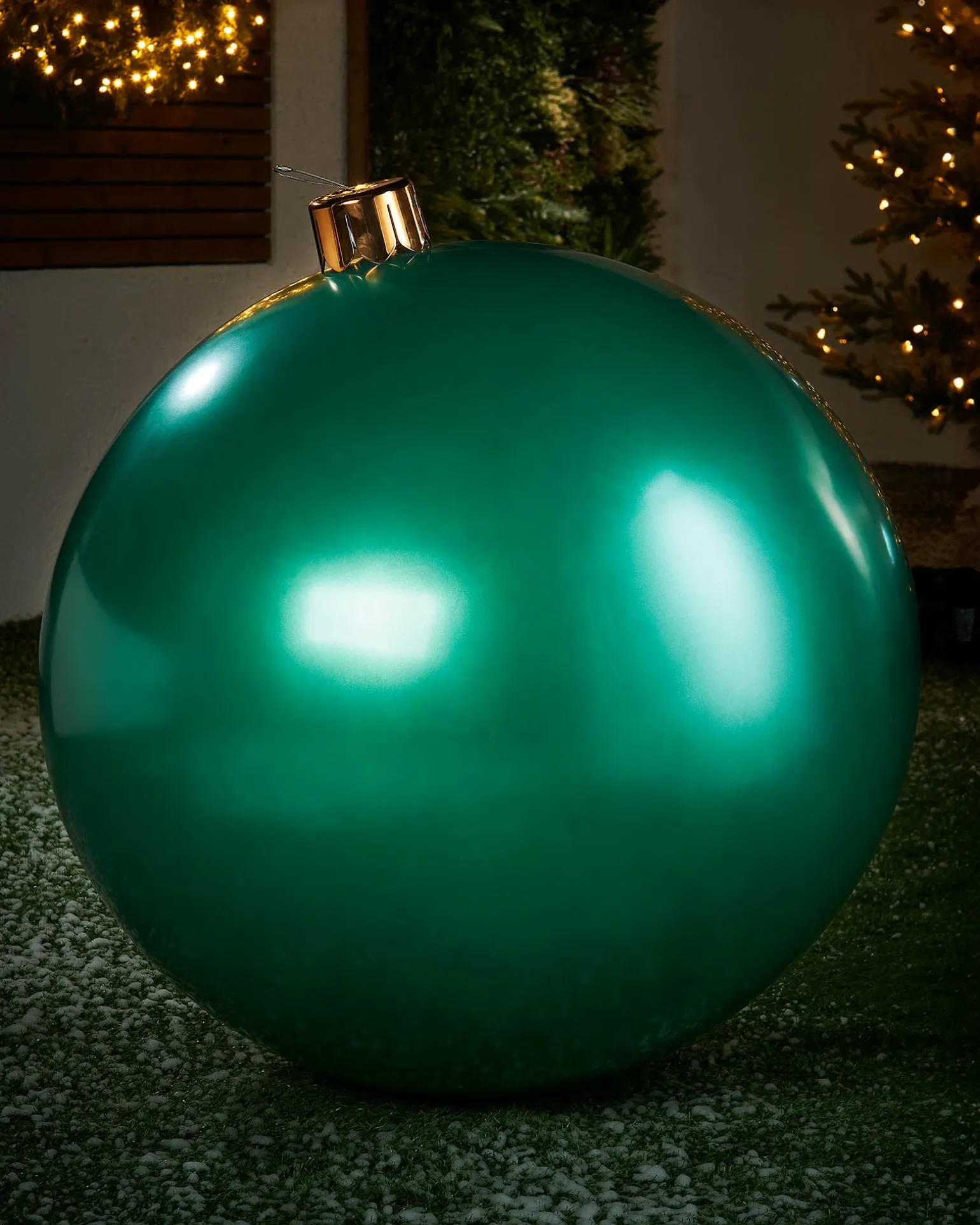 WeRChristmas Inflatable Christmas Bauble, Green, 76 Cm^ Inflatables|Outdoor Inflatable Baubles