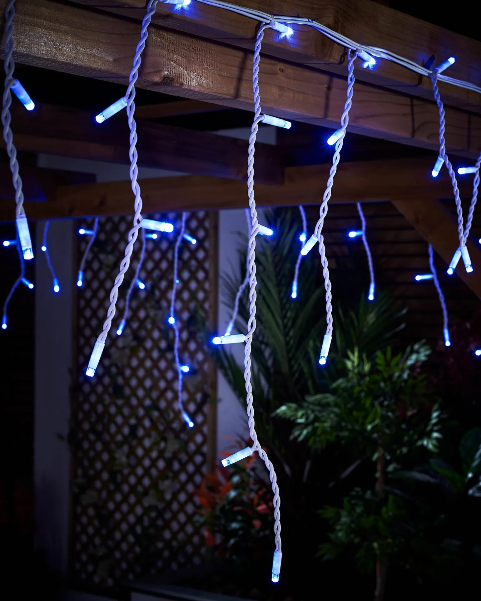 WeRChristmas LINK PRO LED Icicle Lights, Blue^ Link Pro|Icicle Lights