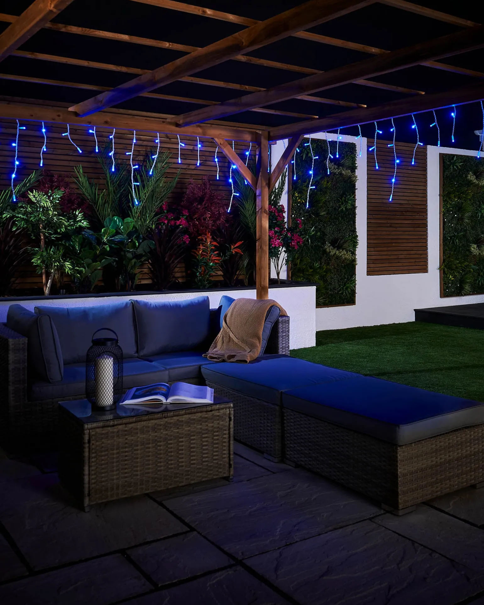 WeRChristmas LINK PRO LED Icicle Lights, Blue^ Link Pro|Icicle Lights