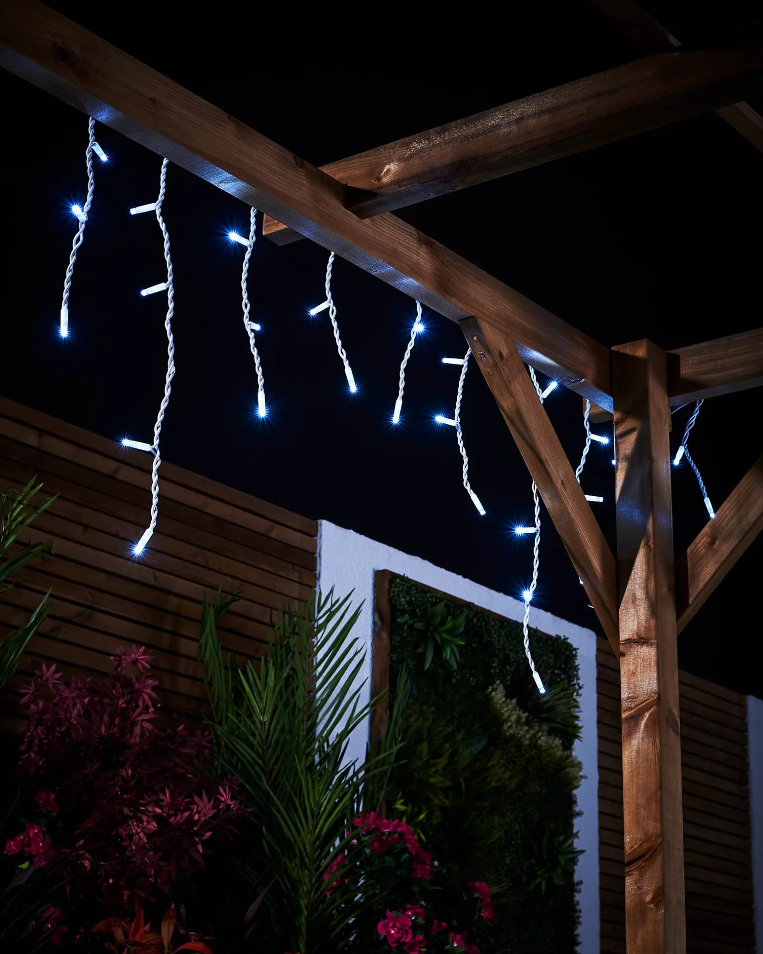 WeRChristmas LINK PRO LED Icicle Lights, White^ Link Pro|Icicle Lights
