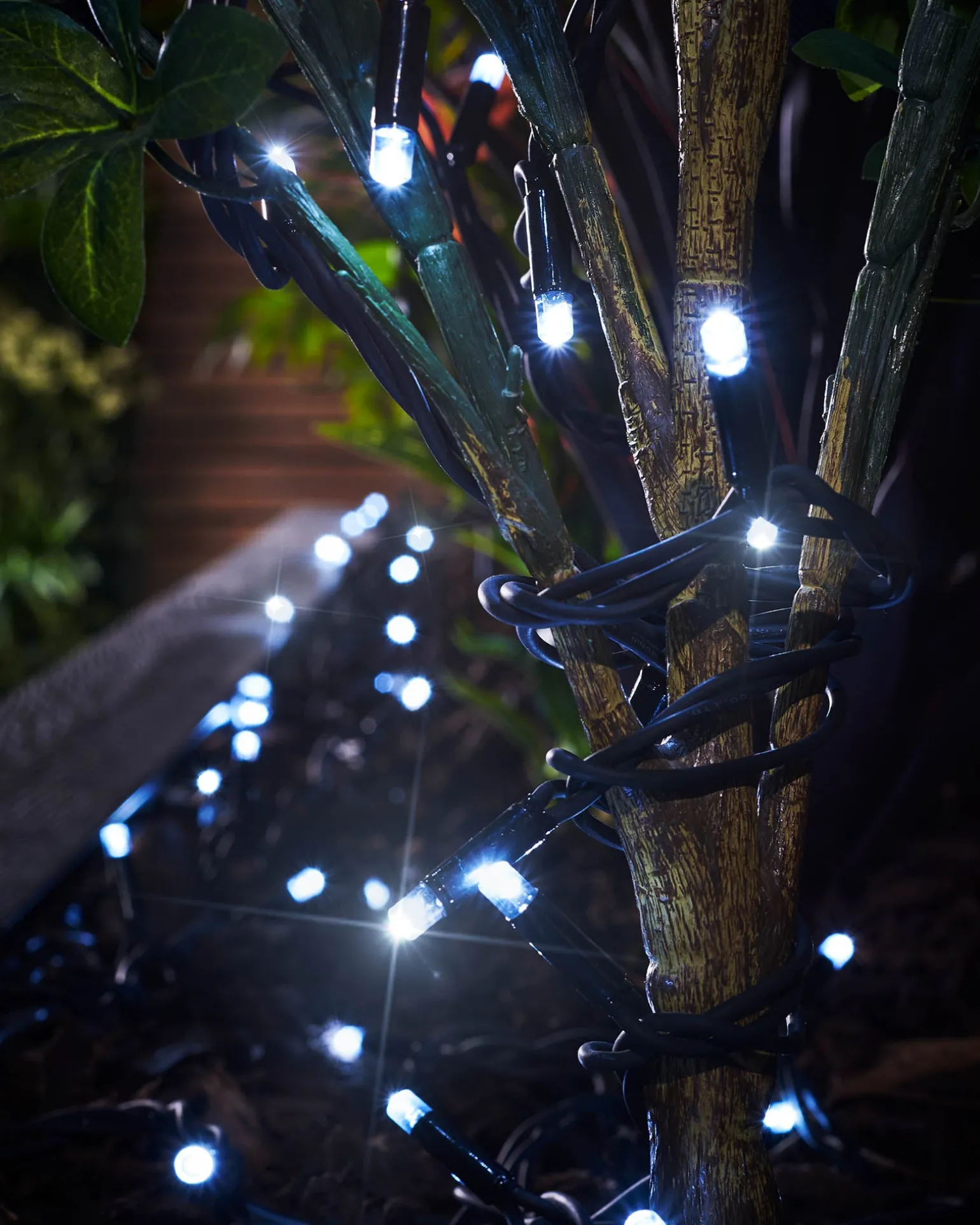 WeRChristmas LINK PRO Twinkle LED String Lights, Black Cable, White^ Link Pro|Fairy Lights