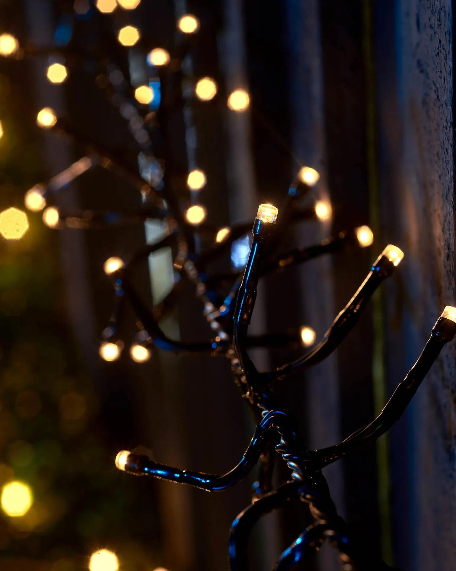 WeRChristmas LINK UP LED Cluster Lights, Black Cable, Warm White^ Link Up|Cluster Lights
