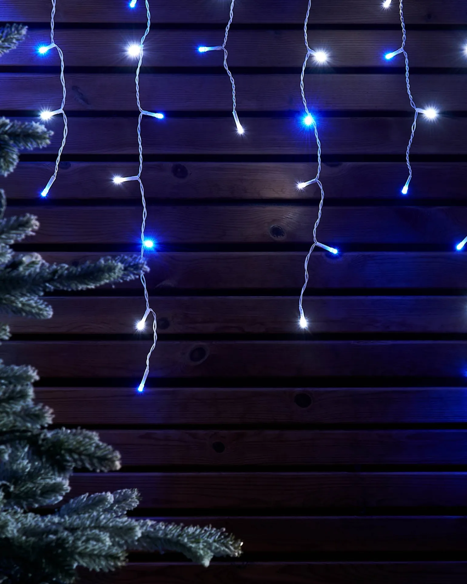 WeRChristmas LINK UP LED Icicle Lights, White Cable, Blue / White^ Link Up|Icicle Lights