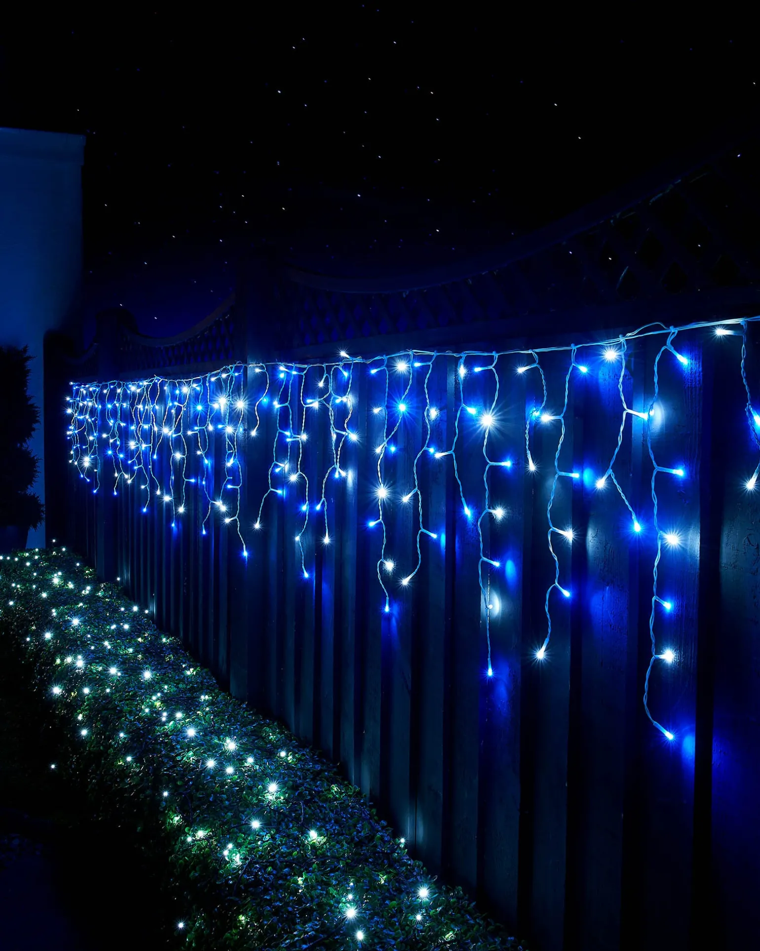 WeRChristmas LINK UP LED Icicle Lights, White Cable, Blue / White^ Link Up|Icicle Lights