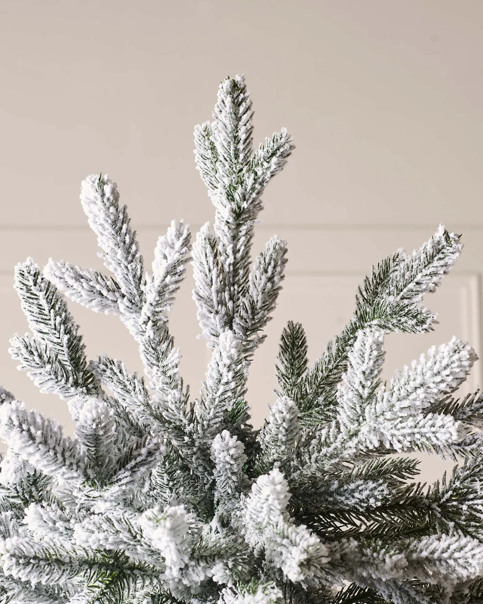 WeRChristmas Luxury Snow Flocked Christmas Tree, 6 Ft^ Premium Christmas Trees|Snow Flocked Christmas Trees