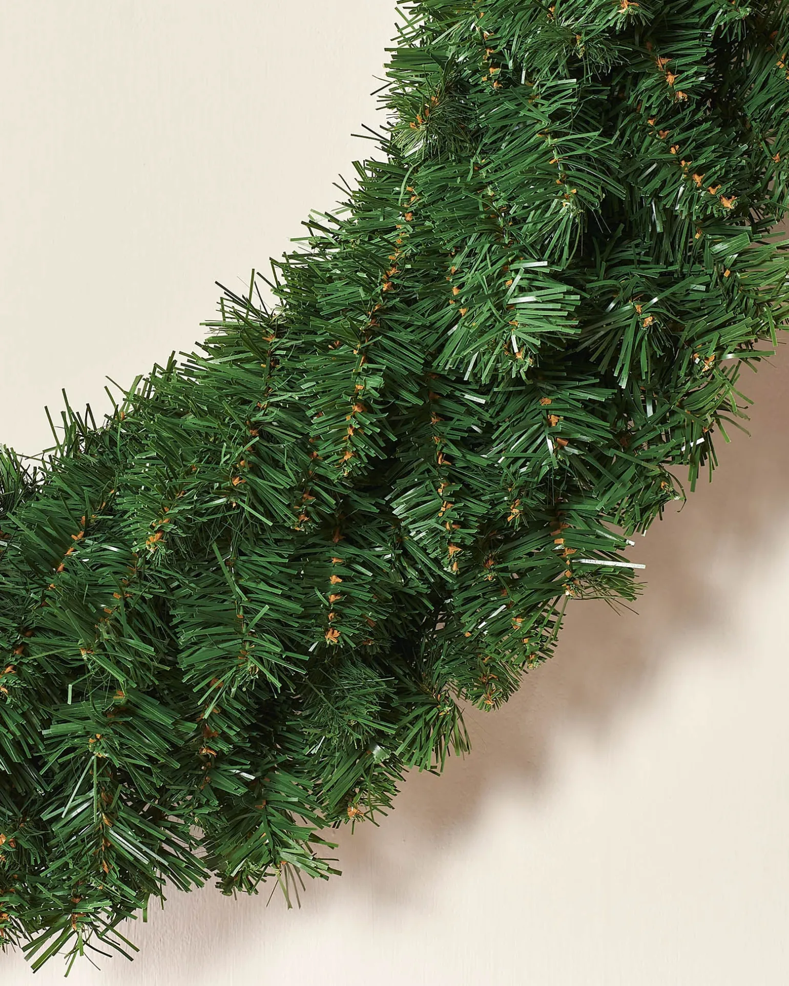 WeRChristmas Majestic Wreath, 1 M^ Extra Large Wreaths|Plain Wreaths