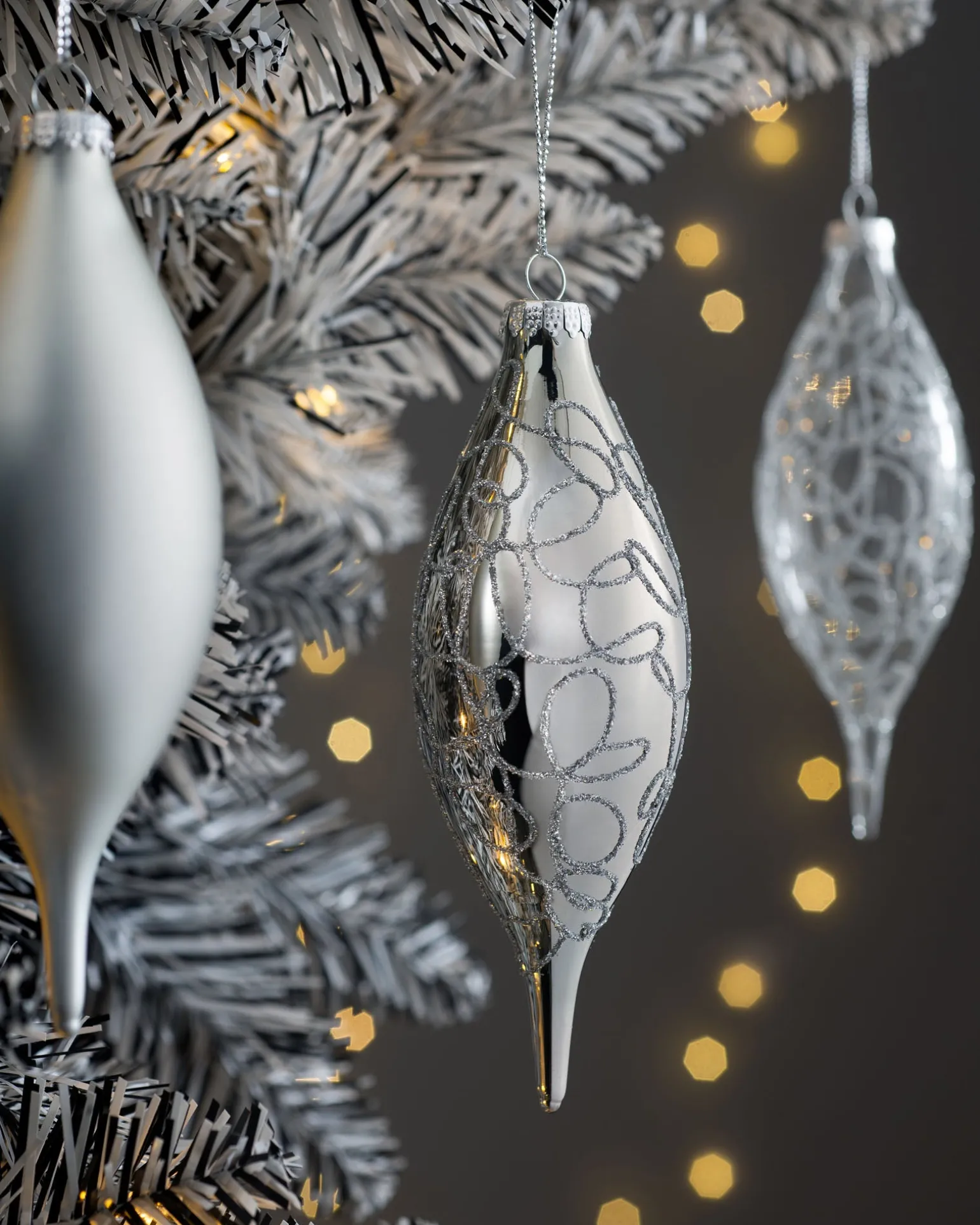 WeRChristmas Moonbeam Glass Baubles, 5 Pack, 15 Cm^ Glass Baubles