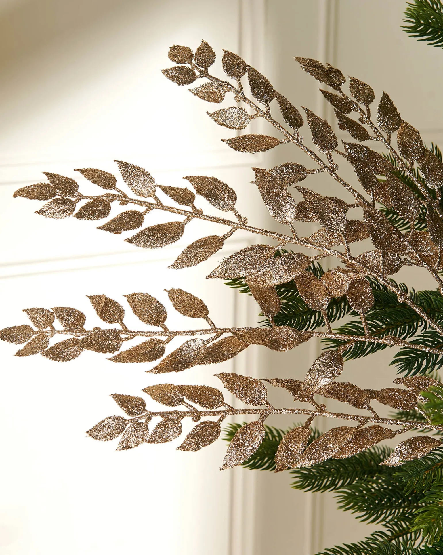 WeRChristmas Natural Leaf Christmas Tree Spray, 73 Cm^ Flowers & Foliage|Flowers & Foliage