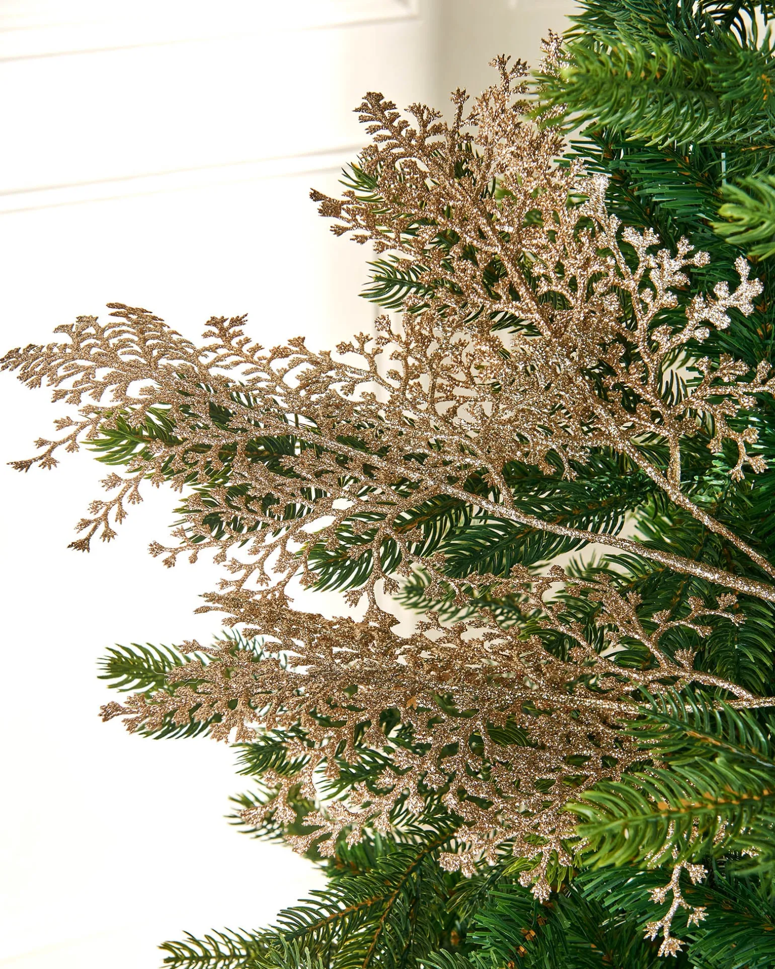 WeRChristmas Natural Leaf Christmas Tree Spray, 70 Cm^ Flowers & Foliage|Flowers & Foliage