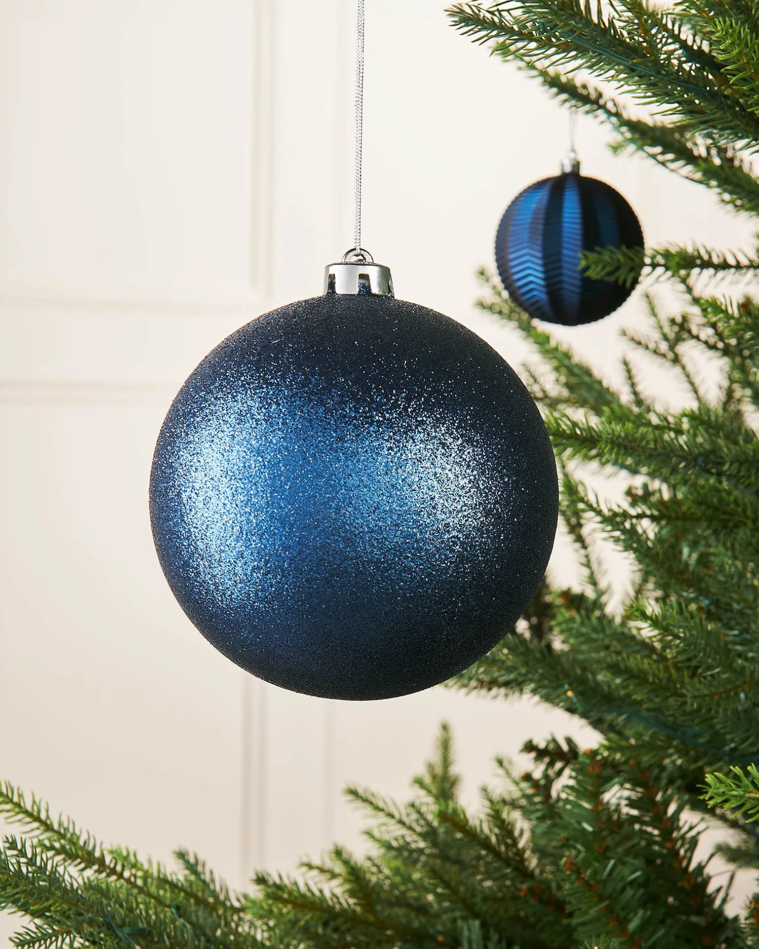 WeRChristmas Navy Blue Large Glitter Shatterproof Bauble, 15 Cm^ Oversized Baubles|Shatterproof Baubles