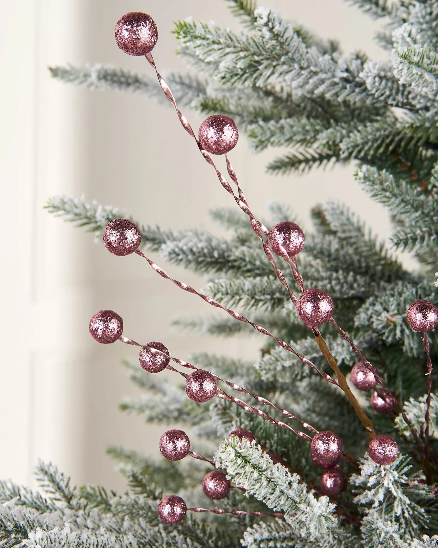 WeRChristmas Pink Berry Christmas Tree Spray, 78 Cm^ Flowers & Foliage|Flowers & Foliage