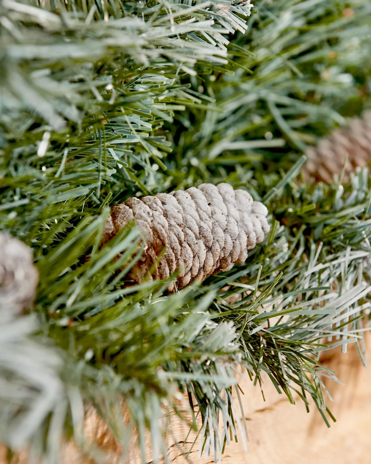 WeRChristmas Pre-Decorated Frosted Scandinavian Blue Spruce Garland, 9 Ft^ Snow Flocked Garlands|Decorated Garlands