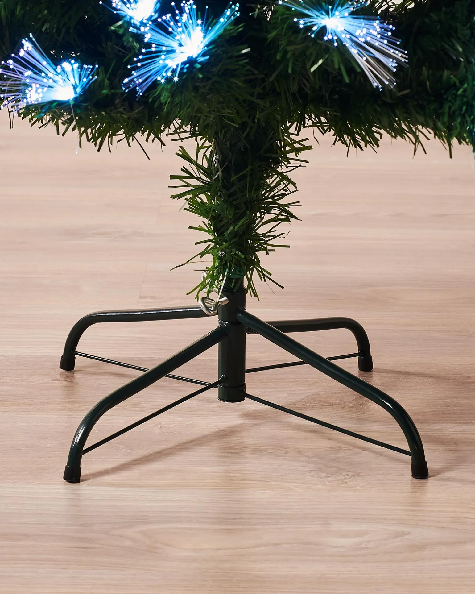 WeRChristmas Pre-Lit Colour Changing Fibre Optic Christmas Tree, 5 Ft^ Budget Christmas Trees|Fibre Optic Christmas Trees