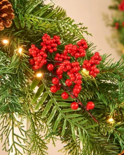 WeRChristmas Pre-Lit Decorated Garland, Pinecones & Berries, 9 Ft^ Decorated Garlands|Pre Lit Garlands
