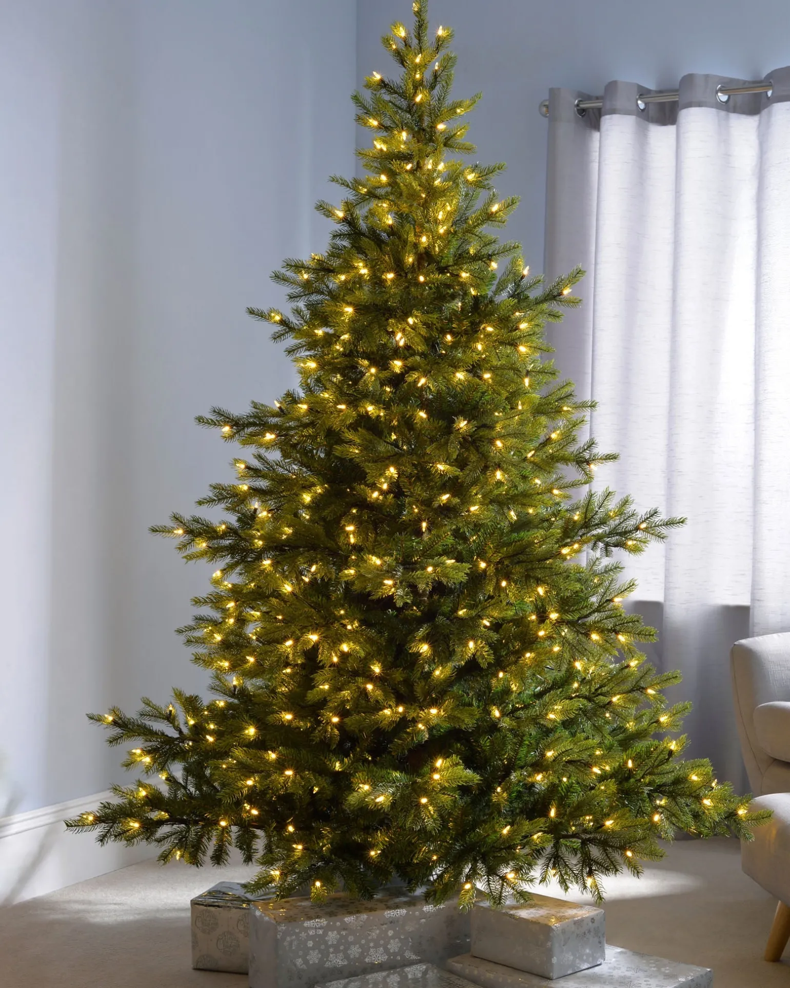 WeRChristmas Pre-Lit Empress Pine Multi-Function Christmas Tree, 6 Ft^ Pre Lit Christmas Trees
