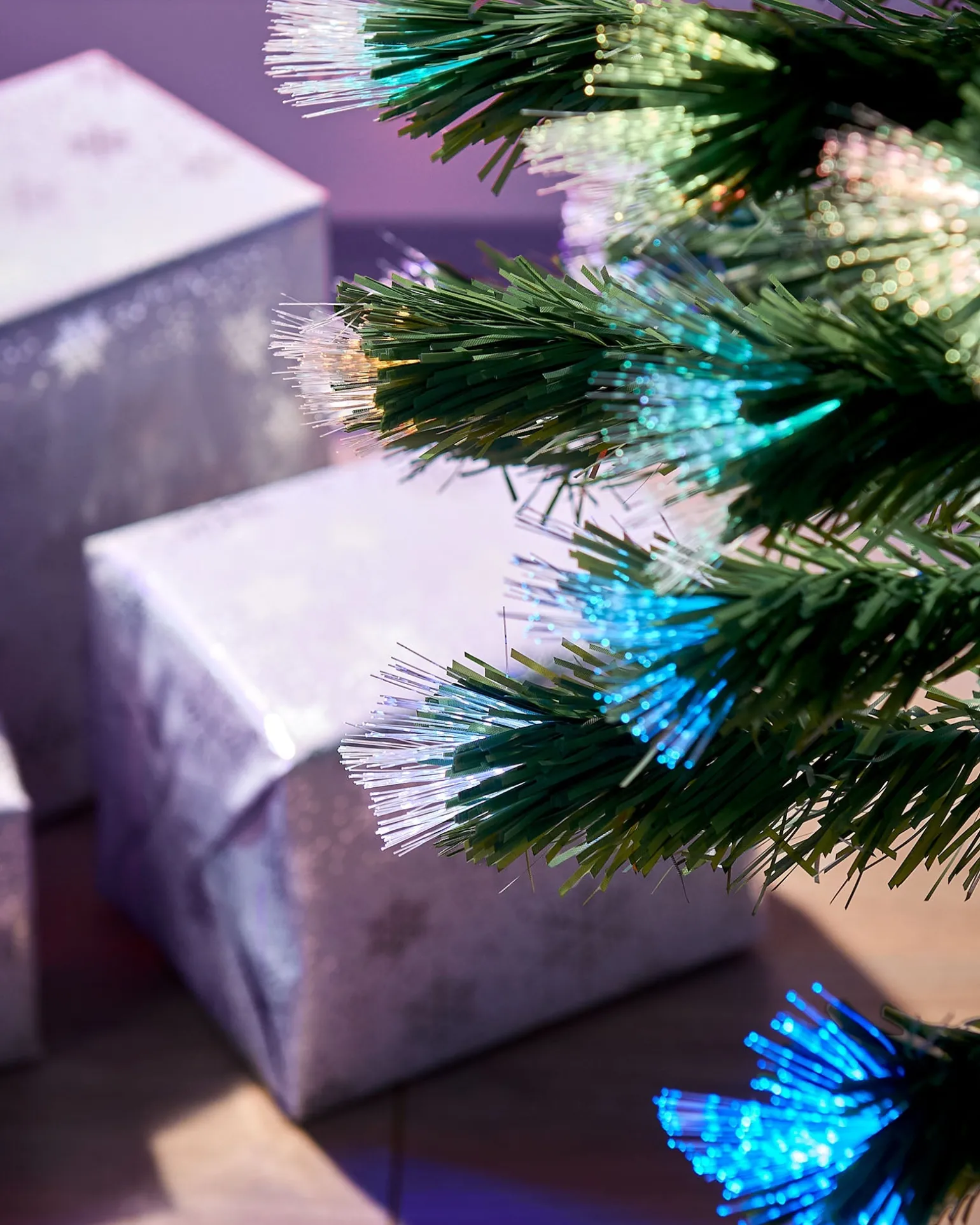 WeRChristmas Pre-Lit Fibre Optic Christmas Tree With Tree Topper, 7 Ft^ Budget Christmas Trees|Fibre Optic Christmas Trees