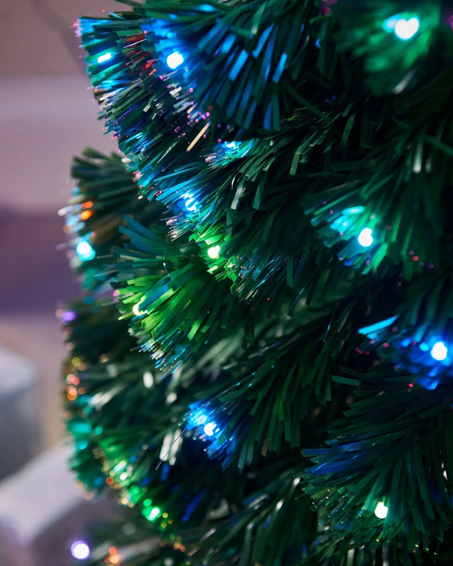 WeRChristmas Pre-Lit Fibre Optic Multi-Colour Christmas Tree, 5 Ft^ Budget Christmas Trees|Fibre Optic Christmas Trees