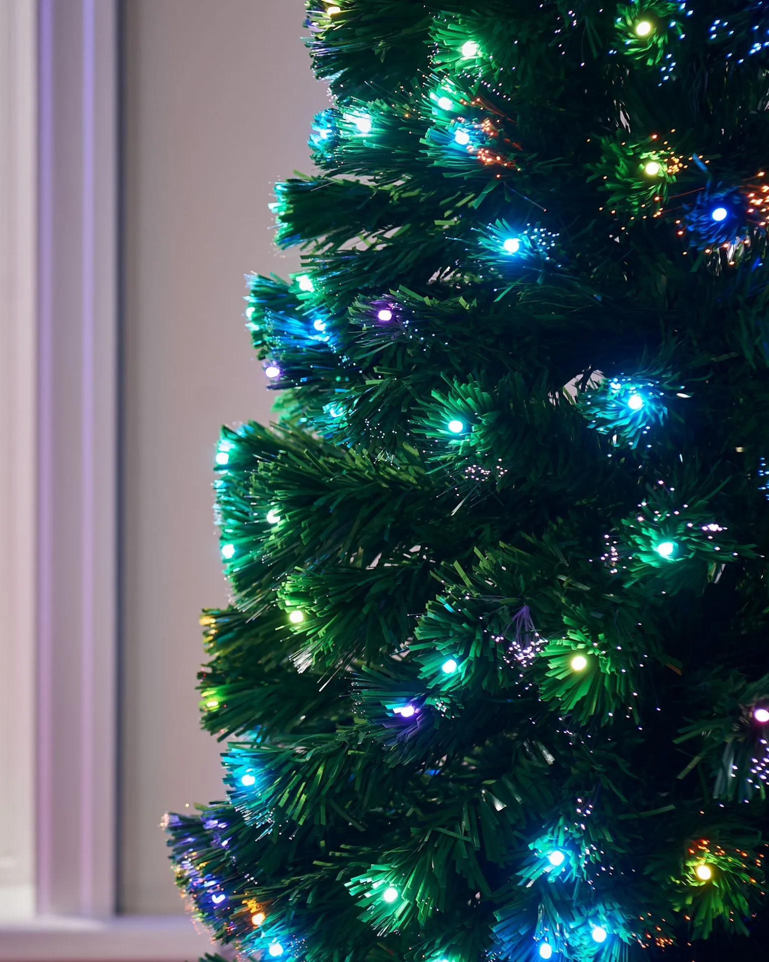 WeRChristmas Pre-Lit Fibre Optic Multi-Colour Christmas Tree, 7 Ft^ Budget Christmas Trees|Fibre Optic Christmas Trees