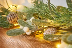 WeRChristmas Pre-Lit Frosted Mistletoe Garland, 9 Ft^ Decorated Garlands|Pre Lit Garlands