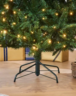 WeRChristmas Pre-lit Grand Alaskan Fir Christmas Tree, 8 Ft^ Premium Christmas Trees|Pre Lit Christmas Trees