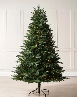 WeRChristmas Pre-lit Grand Alaskan Fir Christmas Tree, Dual Warm White, 8 Ft^ Premium Christmas Trees|Pre Lit Christmas Trees