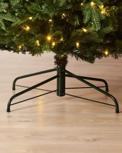 WeRChristmas Pre-Lit Grand Nordmann Fir Christmas Tree, 6 Ft^ Pre Lit Christmas Trees