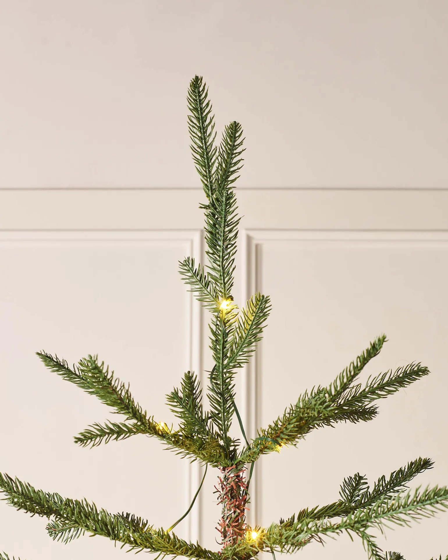WeRChristmas Pre-Lit Grand Nordmann Fir Christmas Tree, 7 Ft^ Pre Lit Christmas Trees