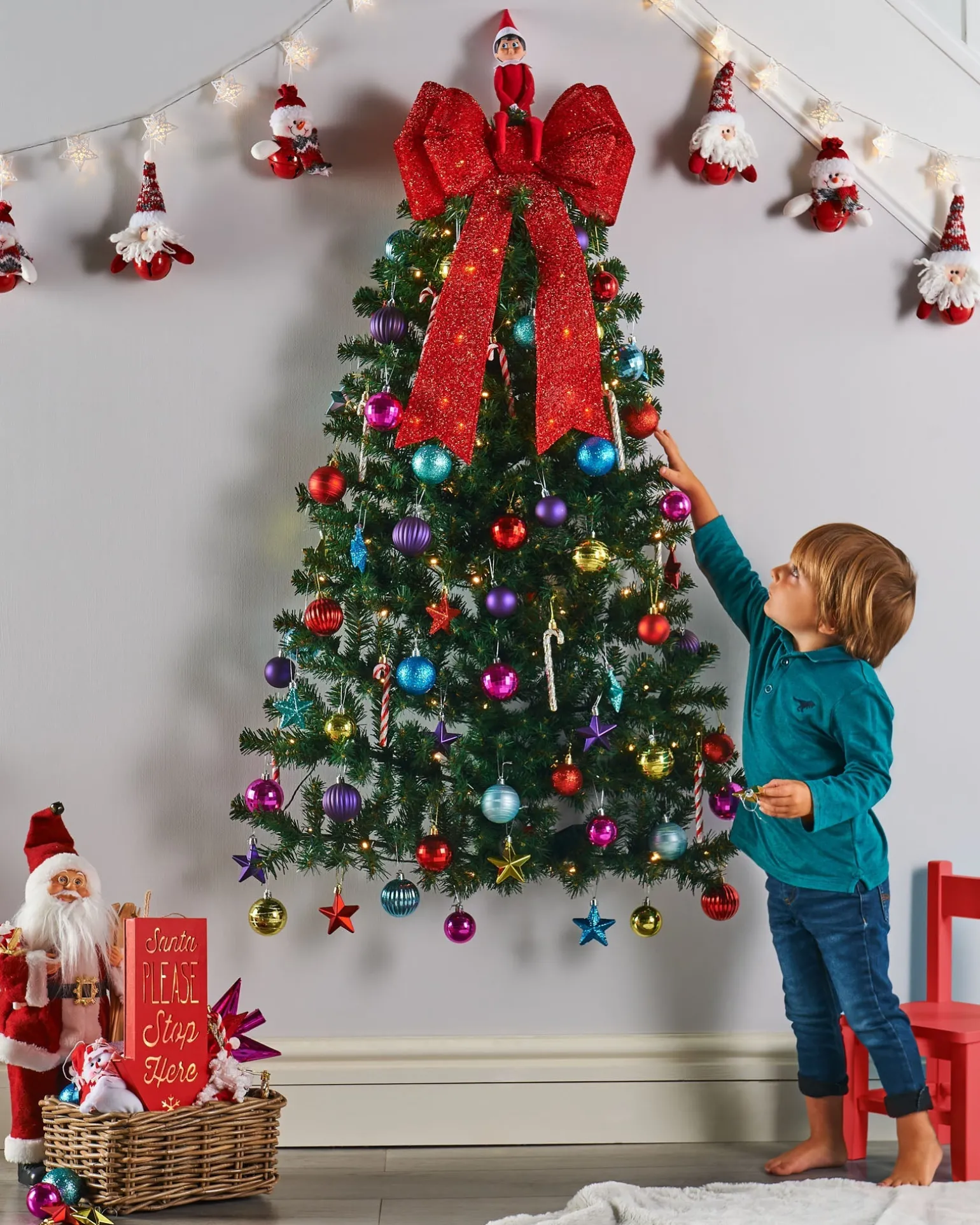 WeRChristmas Pre-Lit Green Wall Mounted Christmas Tree, 3 Ft^ Budget Christmas Trees|Pre Lit Christmas Trees