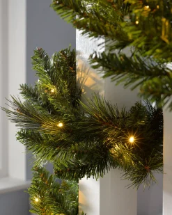 WeRChristmas Pre-Lit Multi-Function Garland, 9 Ft^ Pre Lit Garlands