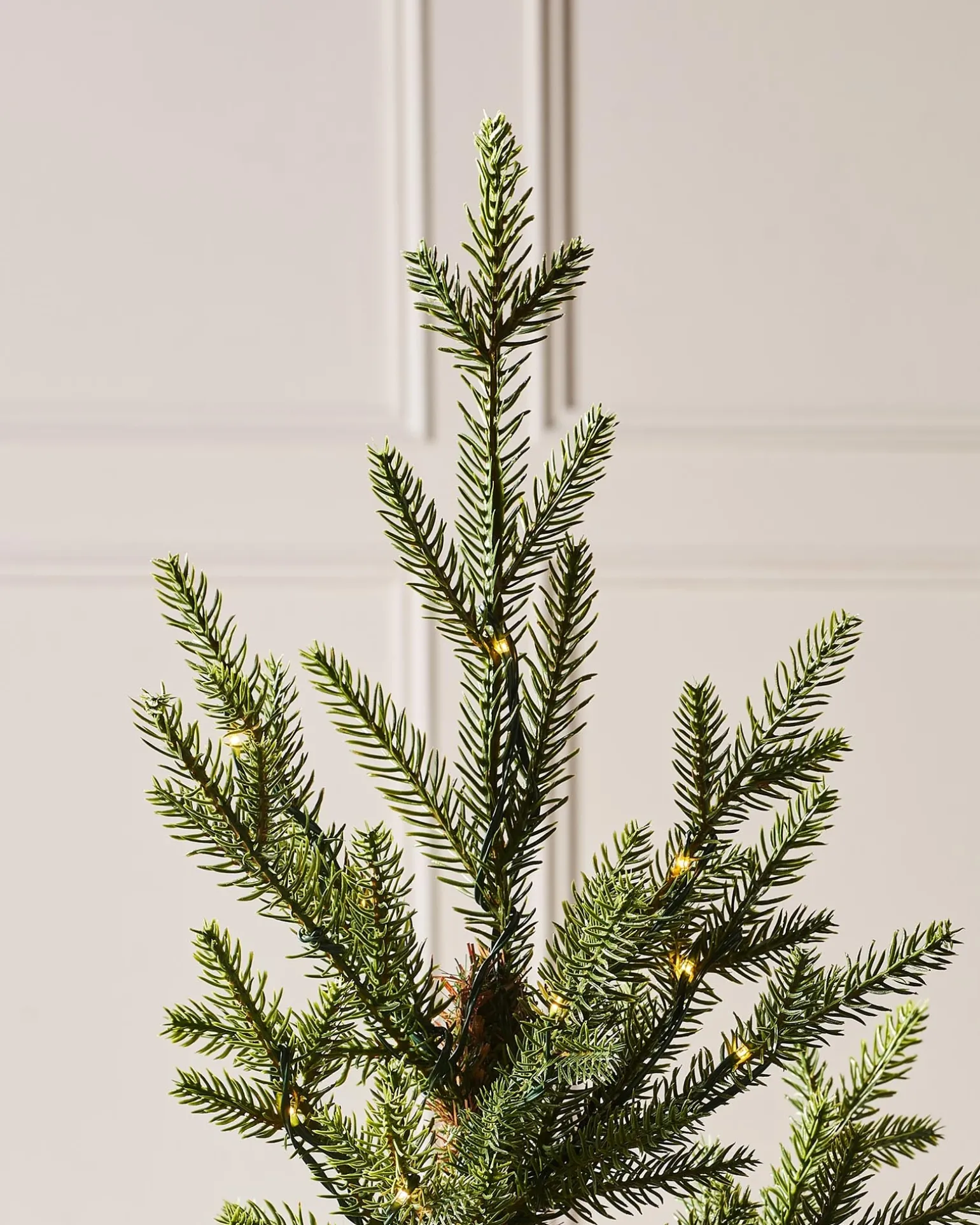 WeRChristmas Pre-Lit Potted Douglas Fir Christmas Tree, 3 Ft^ Budget Christmas Trees|Potted Christmas Trees