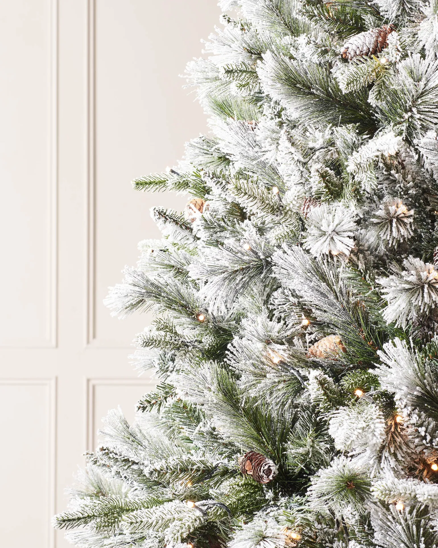 WeRChristmas Pre-Lit Snow Flocked Mixed Pine Christmas Tree, 7 Ft^ Snow Flocked Christmas Trees|Pre Lit Christmas Trees