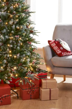 WeRChristmas Pre-Lit Snow Flocked Norwegian Spruce Christmas Tree, 6 Ft^ Snow Flocked Christmas Trees|Pre Lit Christmas Trees