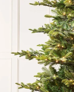 WeRChristmas Pre-Lit Sugar Pine Christmas Tree, 8 Ft^ Premium Christmas Trees|Pre Lit Christmas Trees