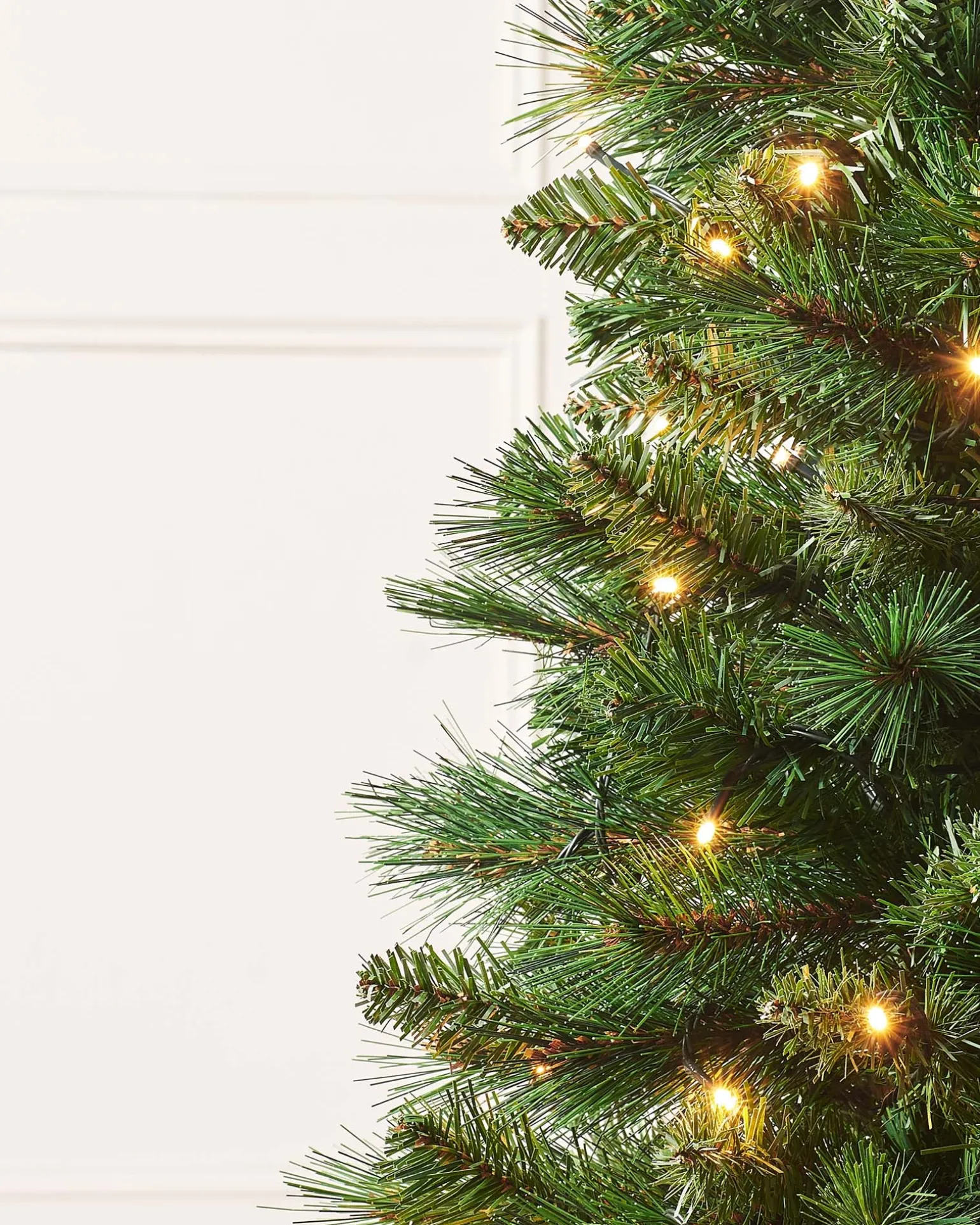 WeRChristmas Pre-Lit Victorian Pine Christmas Tree, 4 Ft^ Budget Christmas Trees|Potted Christmas Trees
