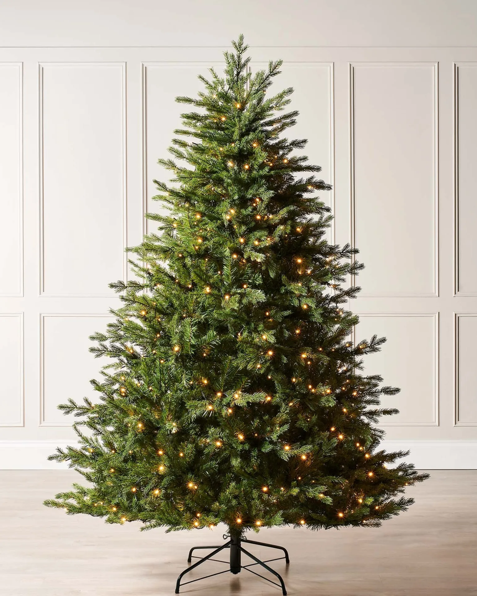 WeRChristmas Pre-Lit Windsor Fir Christmas Tree, 7 Ft^ Premium Christmas Trees|Pre Lit Christmas Trees